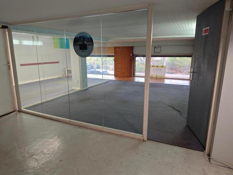 Local commercial - 320 m²