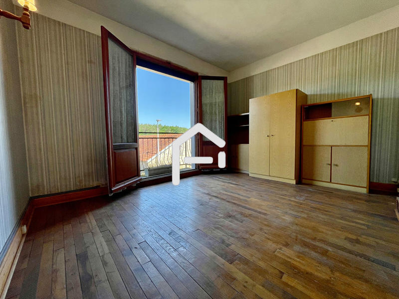 Maison - 160 m² - 7 pièces