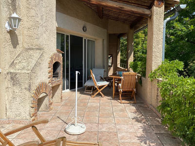 Maison - 360 m² - 10 pièces