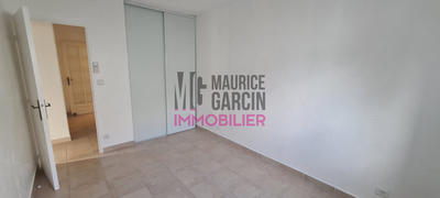 Maison - 104 m² - 4 pièces