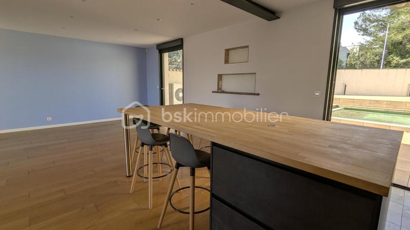 Maison traditionnelle - 86 m² - 4 pièces