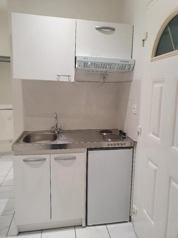 Studio - 15 m² - 1 pièce