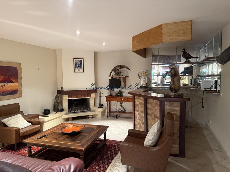 Maison - 467 m² - 11 pièces