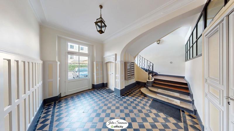 Studio - 25 m² - 1 pièce