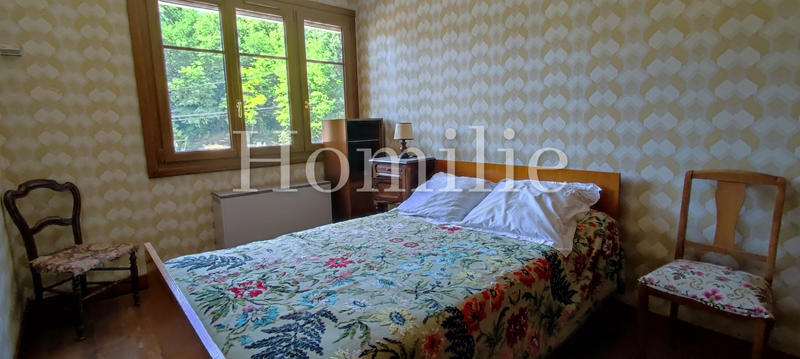 Maison - 90 m² - 6 pièces