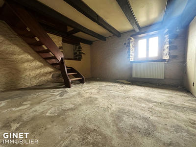 Maison - 130 m² - 8 pièces