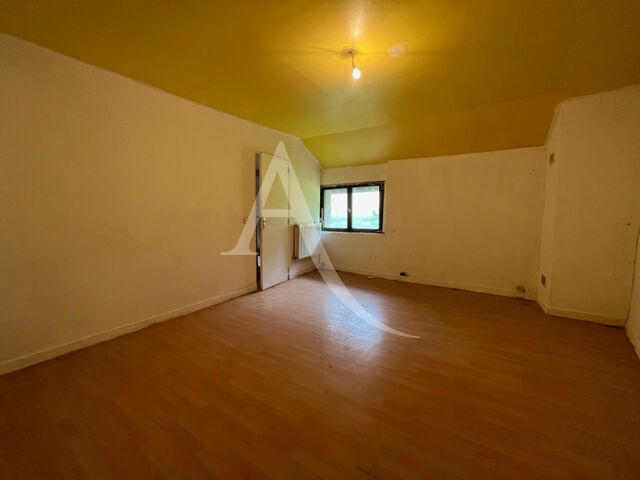 Maison - 193 m² - 5 pièces