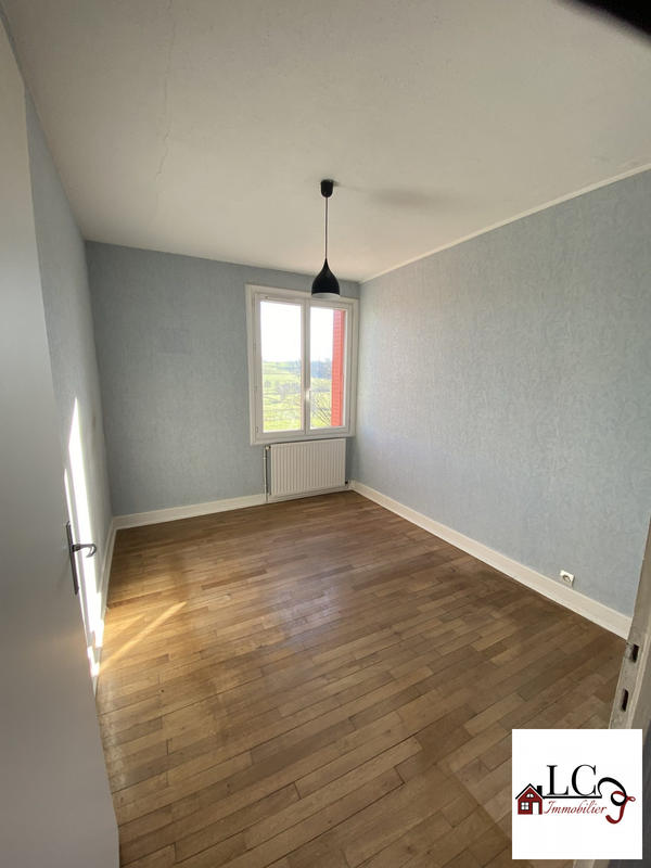 Maison - 71 m² - 5 pièces