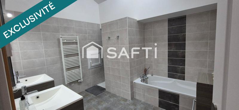 Maison - 250 m² - 10 pièces