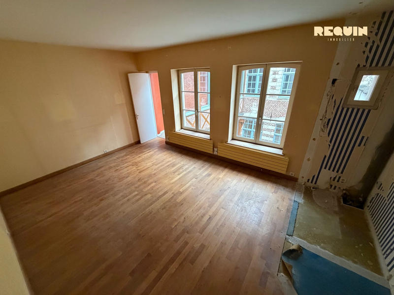 Appartement - 101 m² - 3 pièces