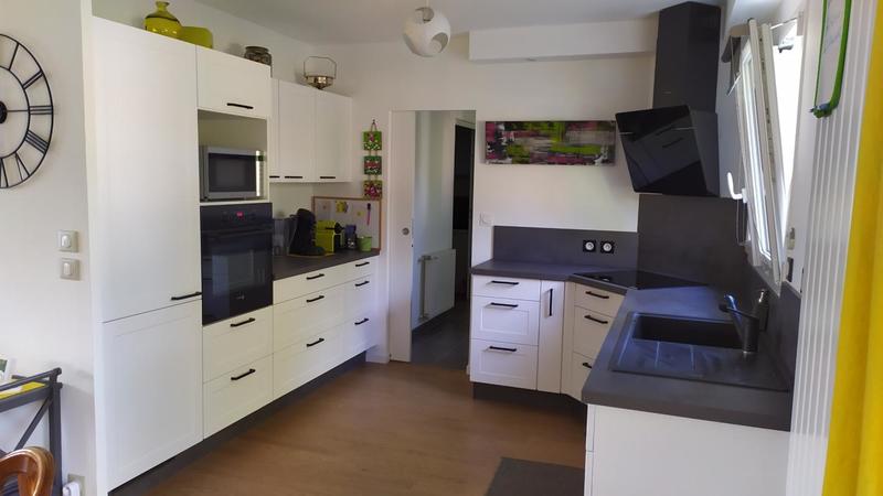 Maison - 140 m² - 5 pièces