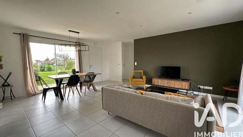 Maison - 105 m² - 5 pièces