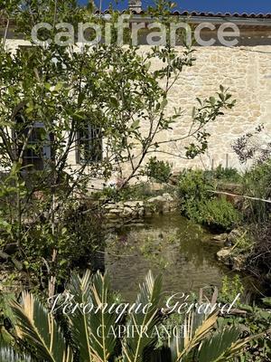 Propriété - 310 m² - 8 pièces