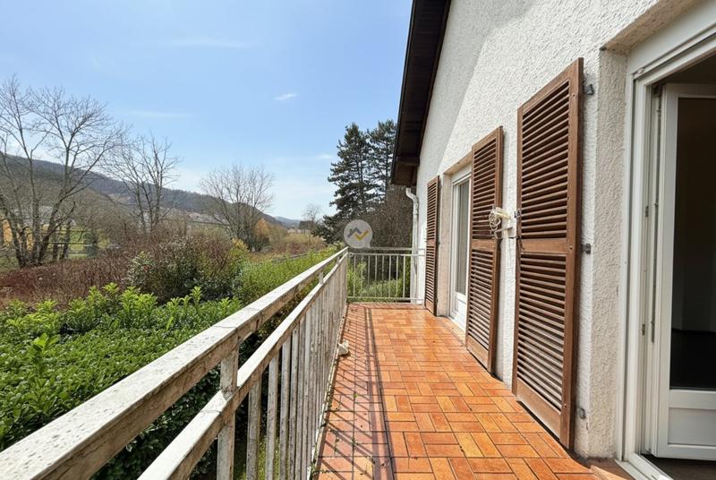 Maison - 84 m² - 4 pièces