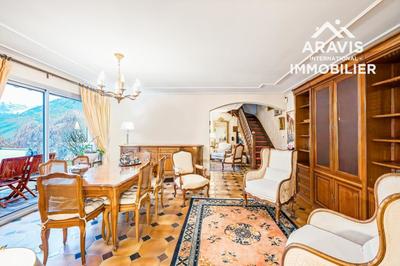 Maison bourgeoise - 135 m² - 4 pièces