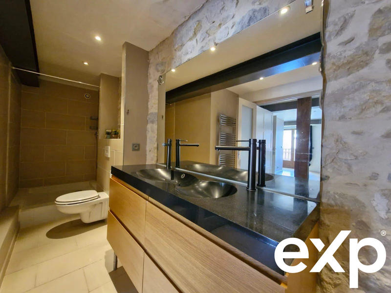 Appartement - 126 m² - 4 pièces