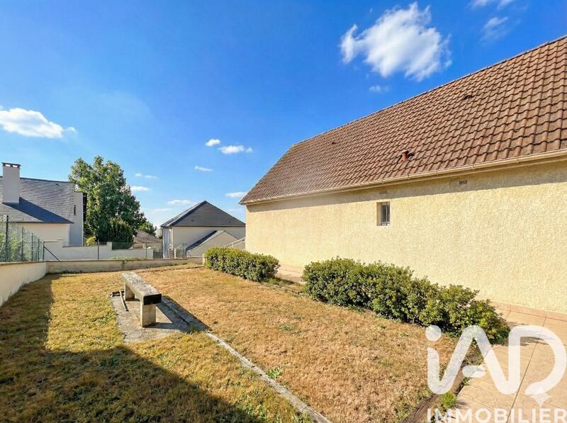 Maison - 96 m² - 4 pièces