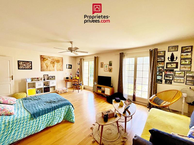 Propriété - 350 m² - 8 pièces