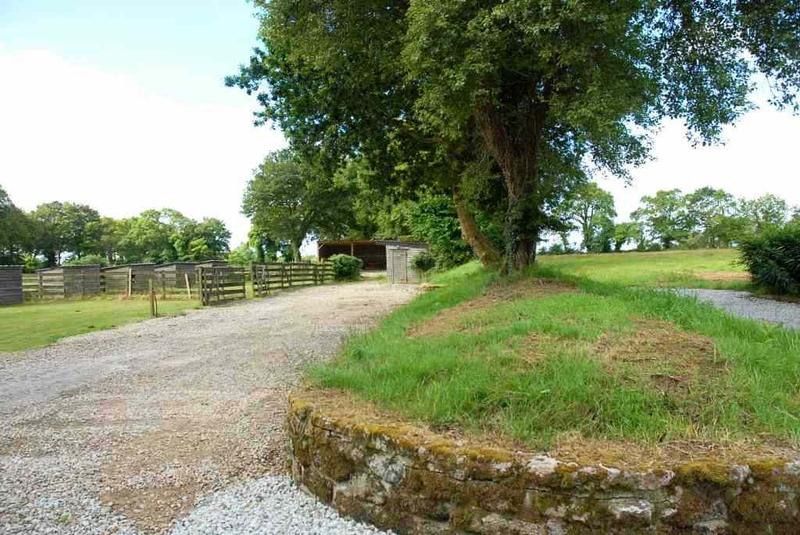 Propriété - 700 m² - 19 pièces