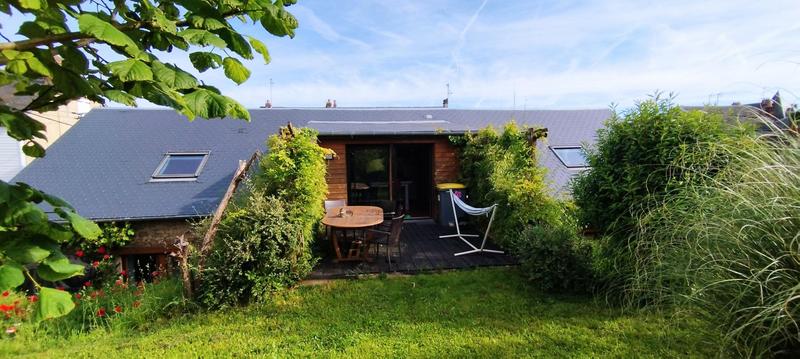 Maison - 180 m² - 7 pièces