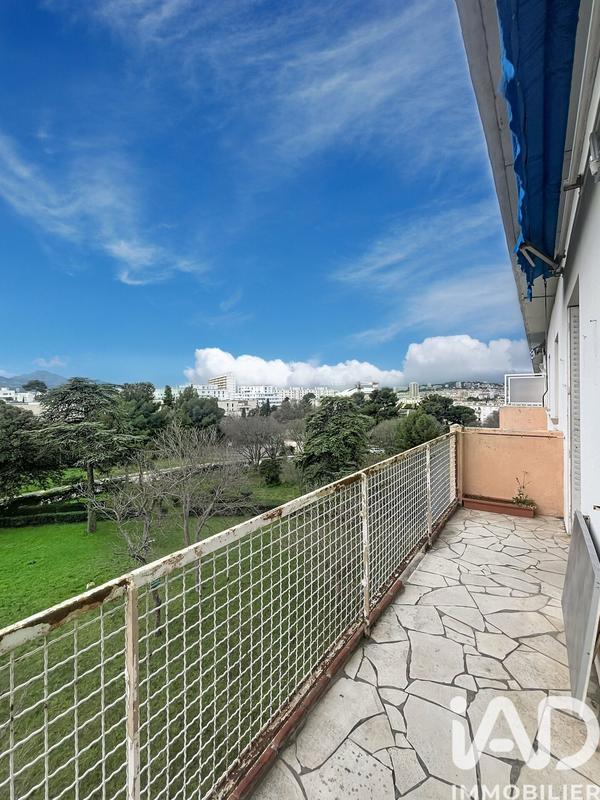 Appartement - 63 m² - 4 pièces