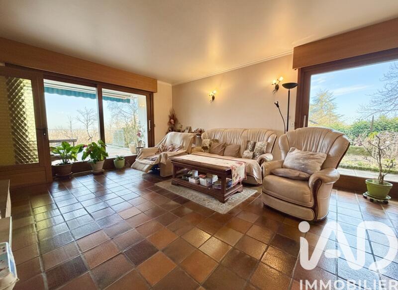 Maison - 148 m² - 8 pièces