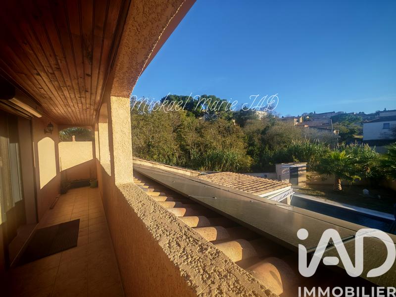 Maison - 180 m² - 7 pièces