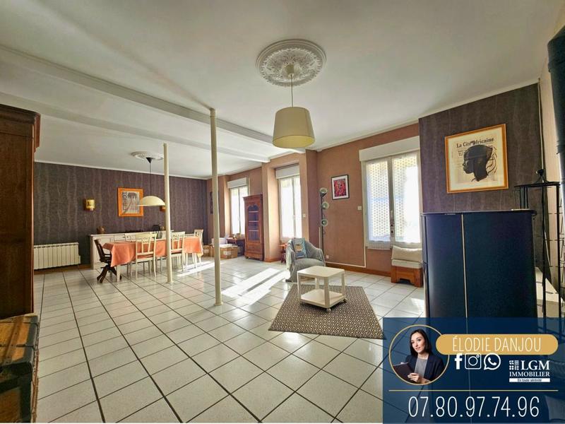 Maison - 170 m² - 5 pièces