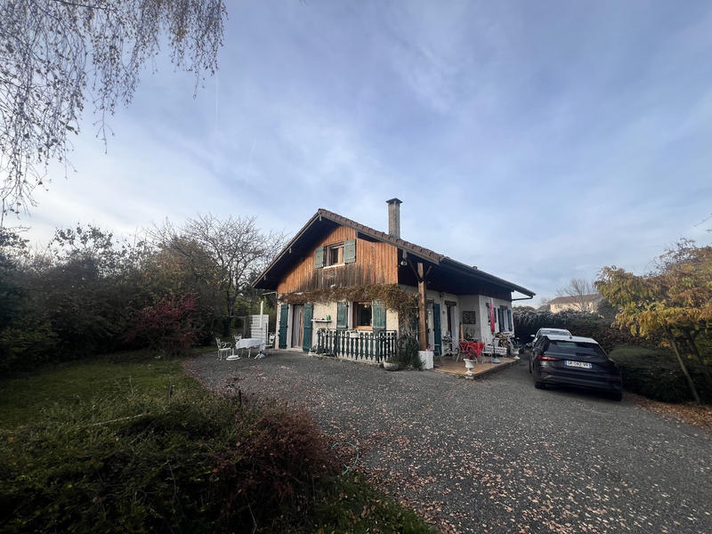 Maison - 110 m² - 5 pièces