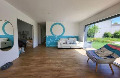 Maison - 122 m² - 6 pièces