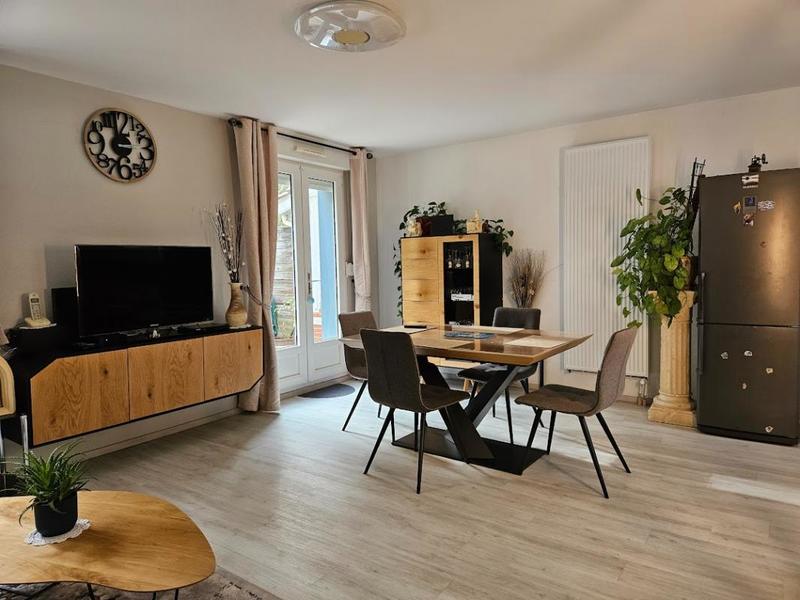 Maison - 74 m² - 3 pièces