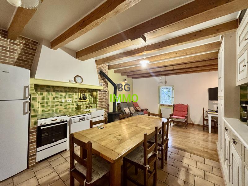 Maison en pierre - 96 m² - 5 pièces