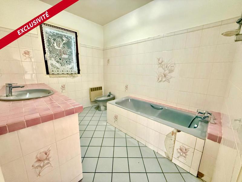 Maison - 97 m² - 3 pièces