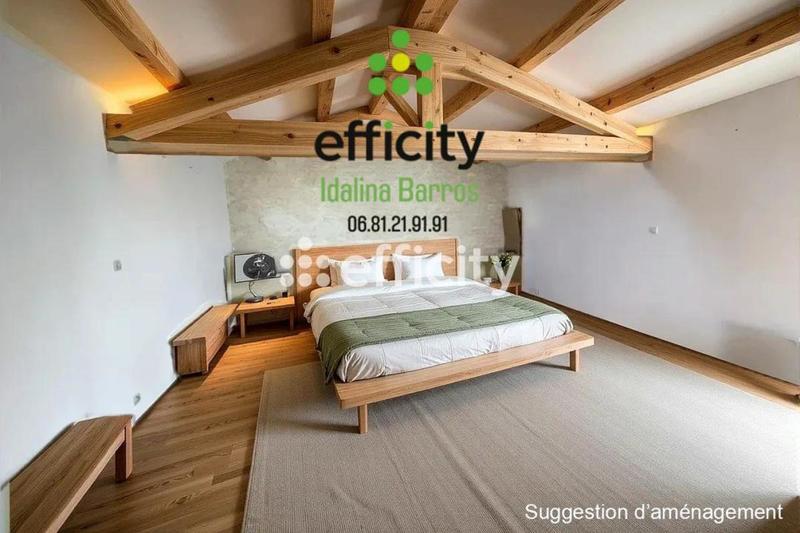 Maison - 240 m² - 7 pièces