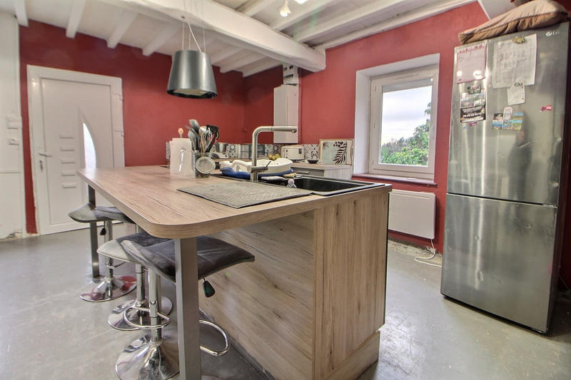 Maison - 110 m² - 4 pièces