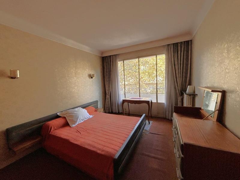 Appartement - 92 m² - 4 pièces