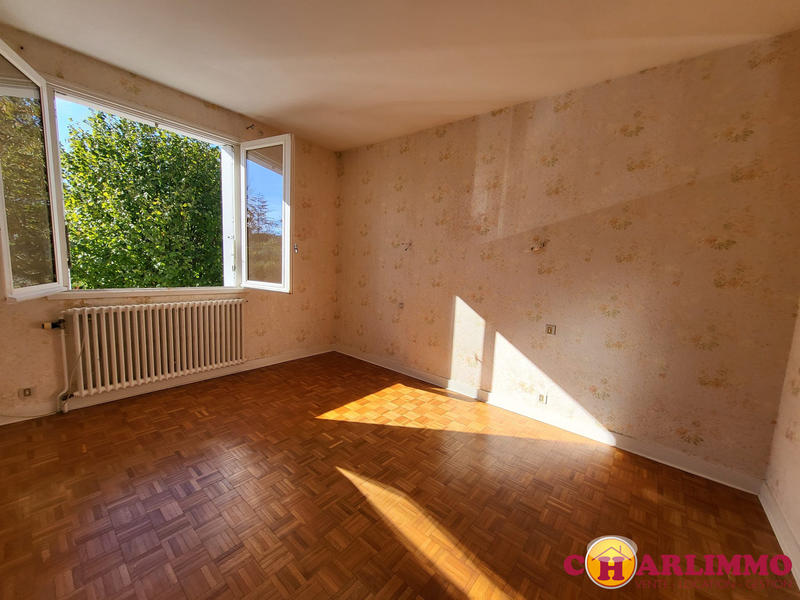 Maison traditionnelle - 134 m² - 5 pièces