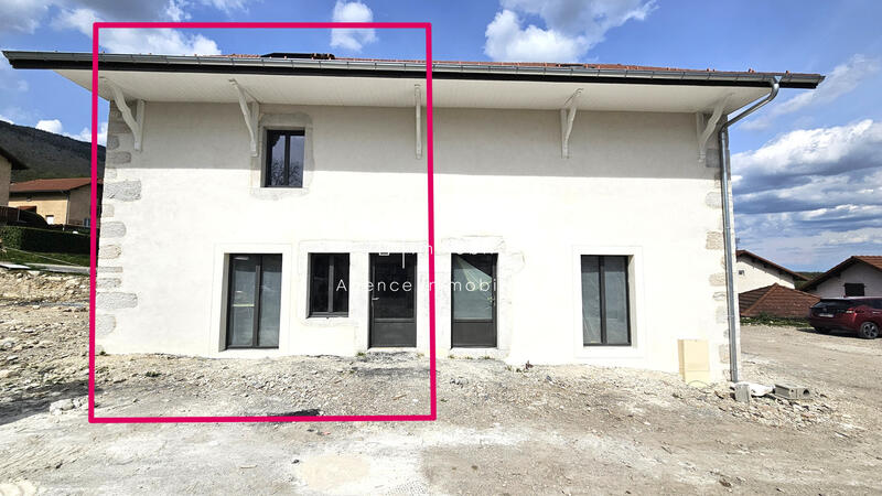 Maison - 140 m² - 4 pièces