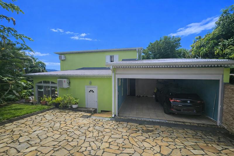 Villa - 192 m² - 5 pièces