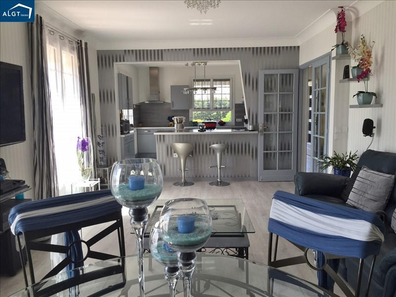 Maison - 137 m² - 5 pièces