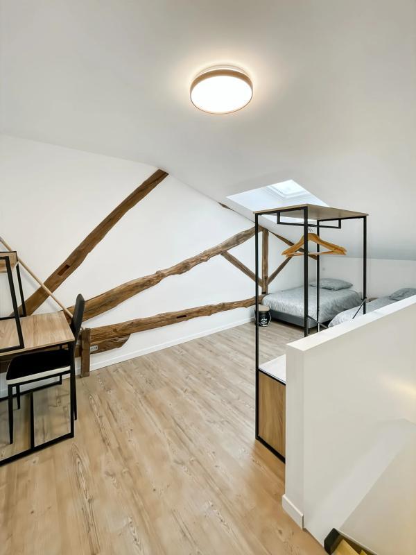 Appartement - 200 m² - 9 pièces