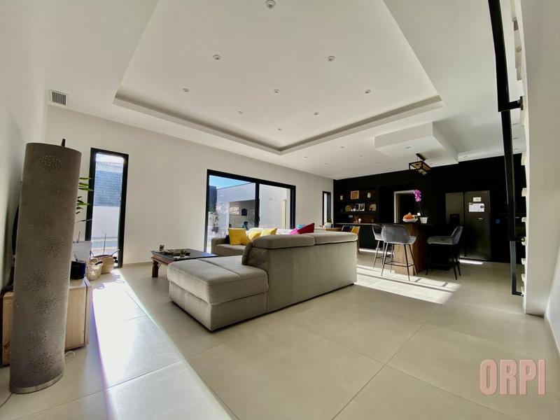 Villa - 150 m² - 5 pièces