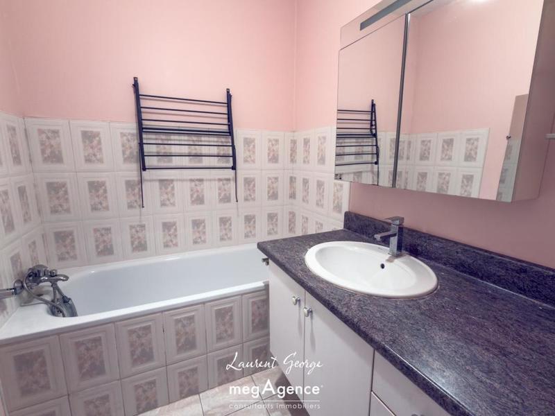 Appartement - 83 m² - 4 pièces