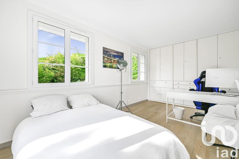 Maison - 190 m² - 8 pièces