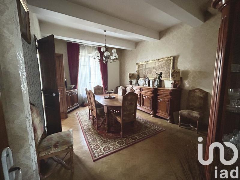 Maison de village - 318 m² - 10 pièces