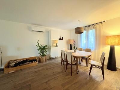 Maison - 75 m² - 4 pièces