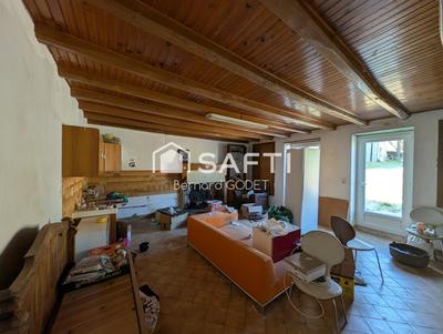 Maison - 143 m² - 5 pièces