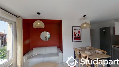 Chambre - 83 m² - 1 pièce