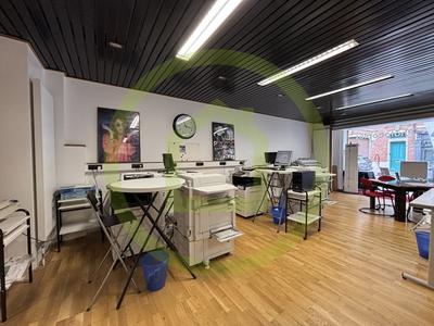 Local d'activités - 120 m² - 2 pièces