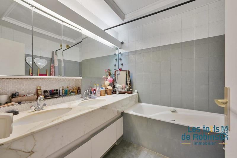 Appartement - 114 m² - 5 pièces